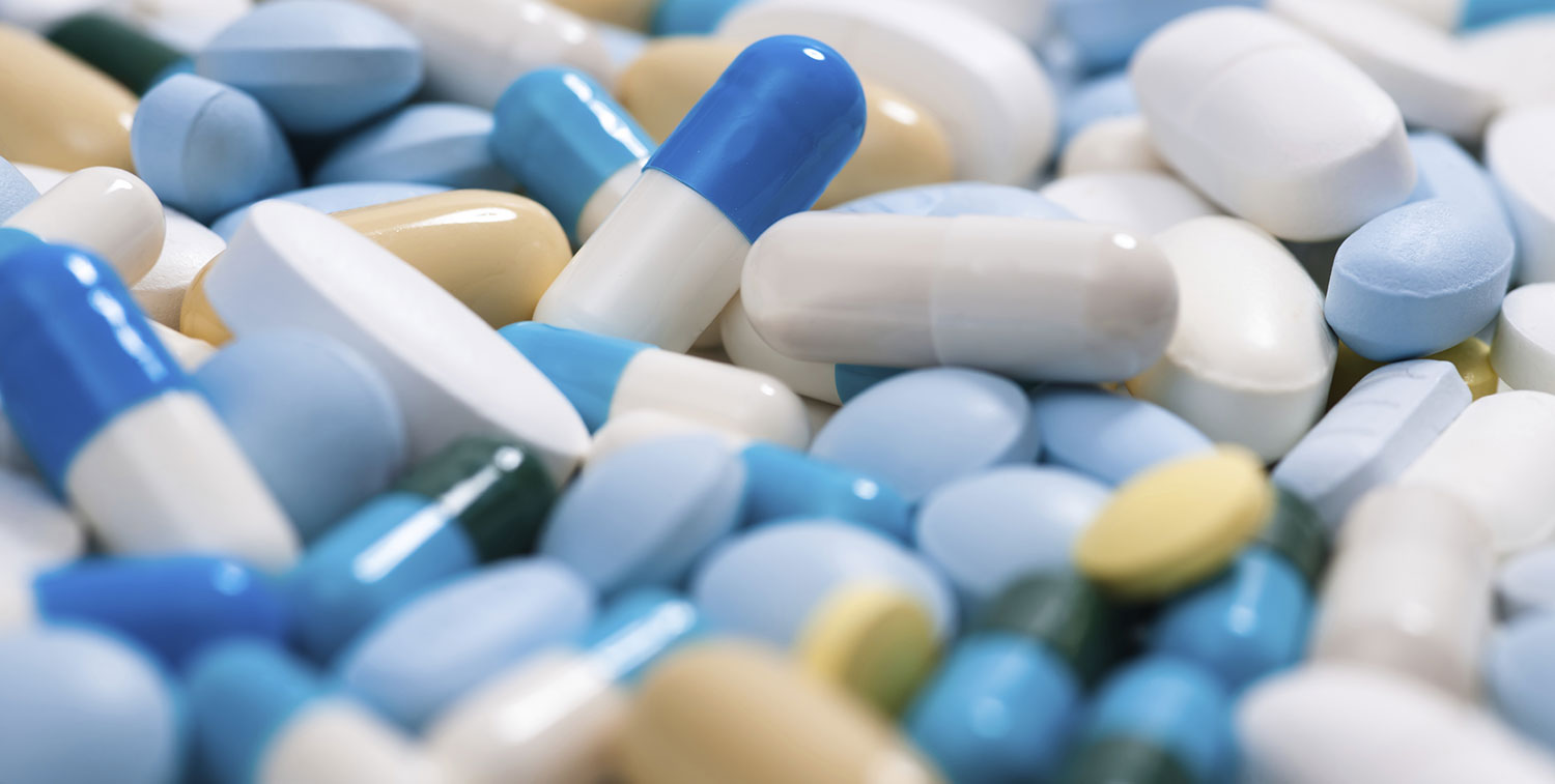 stock-photo-30516224-medicine-pills-e1426701242757